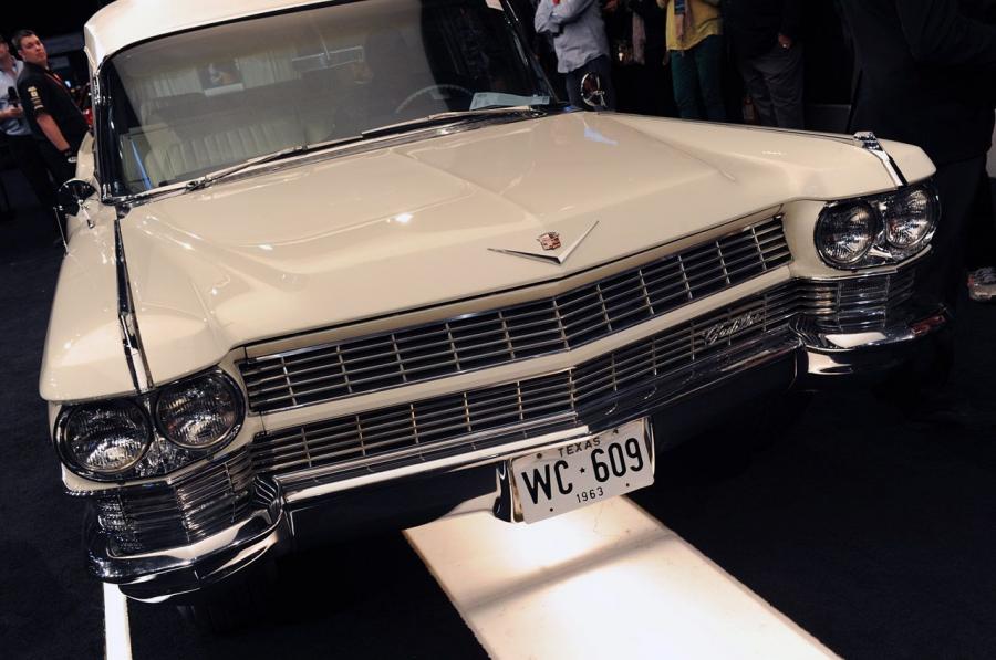  Cadillac JFK Hearse 1964 года  (фото 3 из 5)